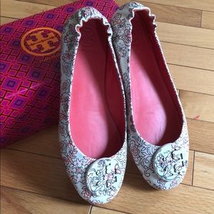 Tory Burch Ballet With Logo - Size 7